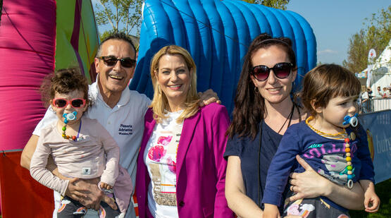 Landesrätin Mag. (FH) Daniela Winkler beim Besuch des Familienfestes in Neusiedl am See