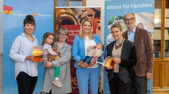 Landesrätin Winkler und das Burgenländische Volksliedwerk